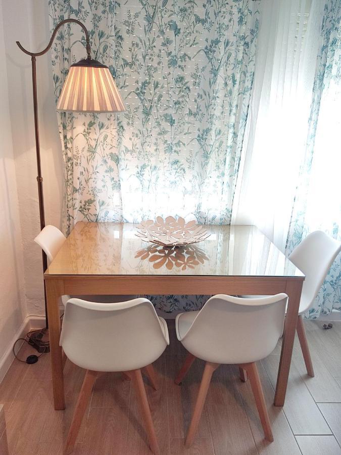 Infantes Beach Apartment Торре-дель-Мар Екстер'єр фото